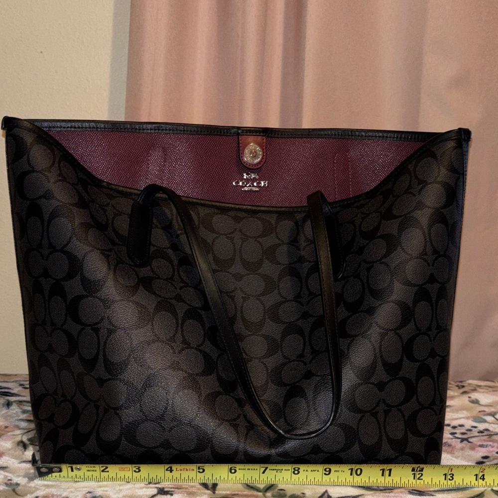 Coach Black and Gray Signature Tote - Picture 3 of 10